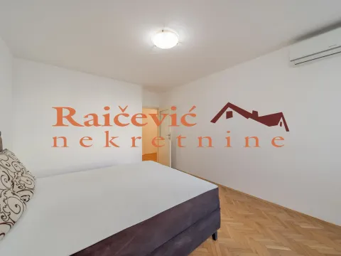 Prodaja, jednosoban stan, 38m², Kalenić Pijaca, Vračar Sve Podlokacije - image 4