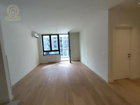 Izdavanje, dvosoban stan, 57m², Savski Venac, Beograd - image 2