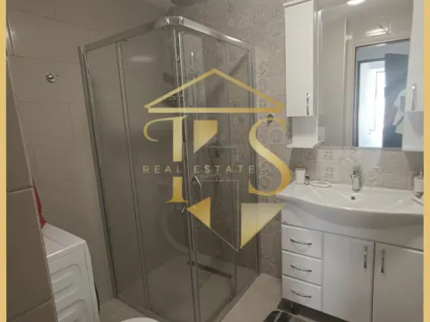 Rent, one bedroom apartment, 50m², Centar, Tivat - image 12