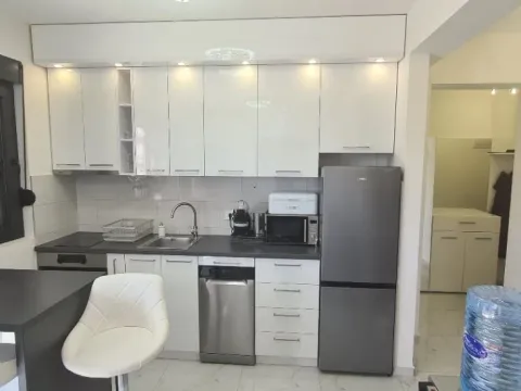 Sale, one bedroom apartment, 79m², Đenovići, Herceg Novi - image 2