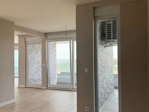 Sale, four bedroom apartment, 153m², Voždovac Sve Podlokacije, Beograd - image 3