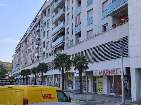 Rent, office space, 130m², Preko Morače, Podgorica - image 2