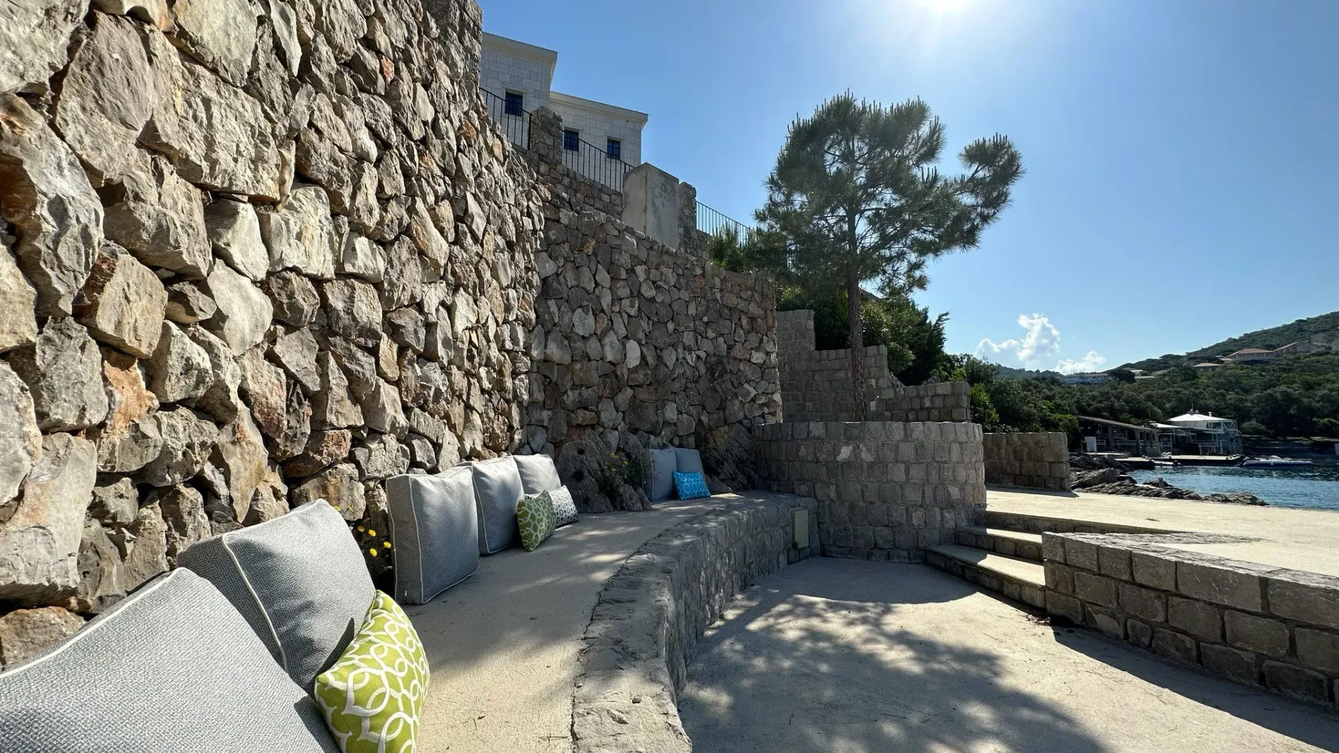 Sale, house, 872m², Kotor, Crna Gora