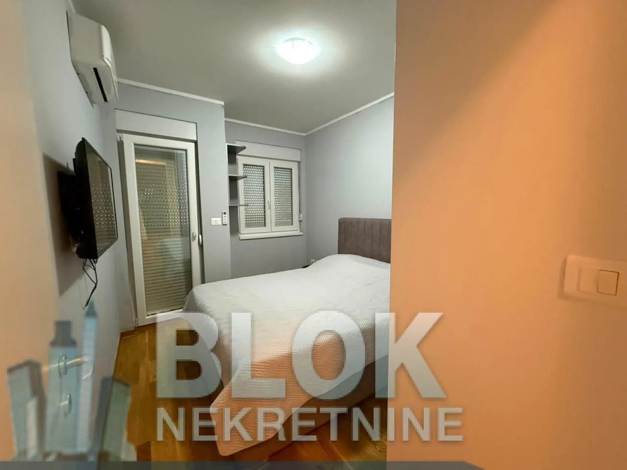 Rent, two bedroom apartment, 65m², City Kej, Podgorica