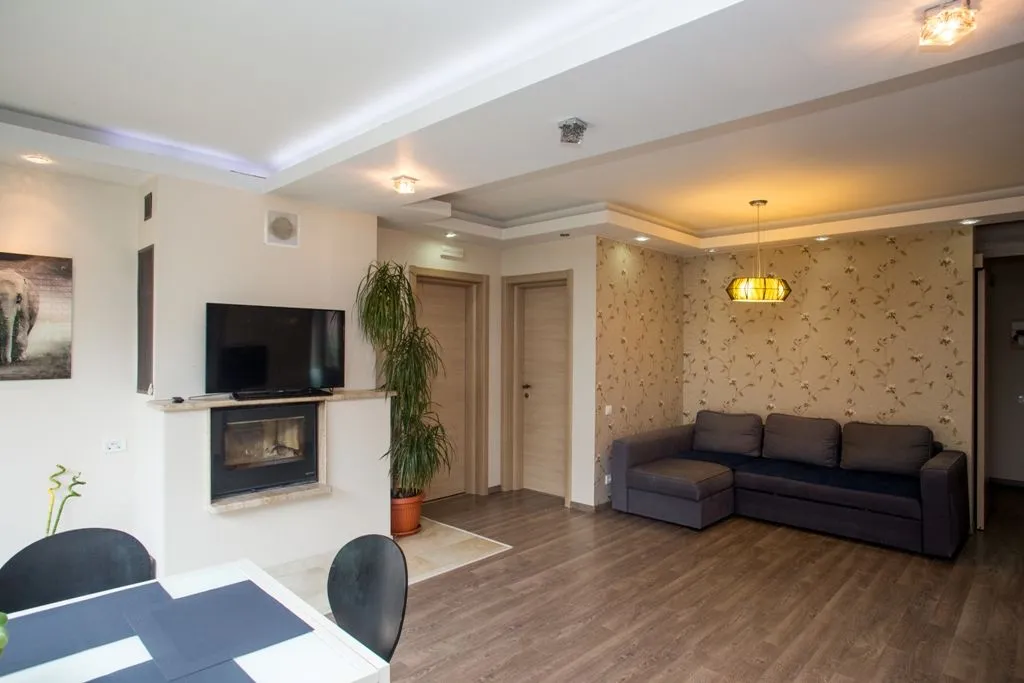 Sale, house, 110m², Kotor, Crna Gora