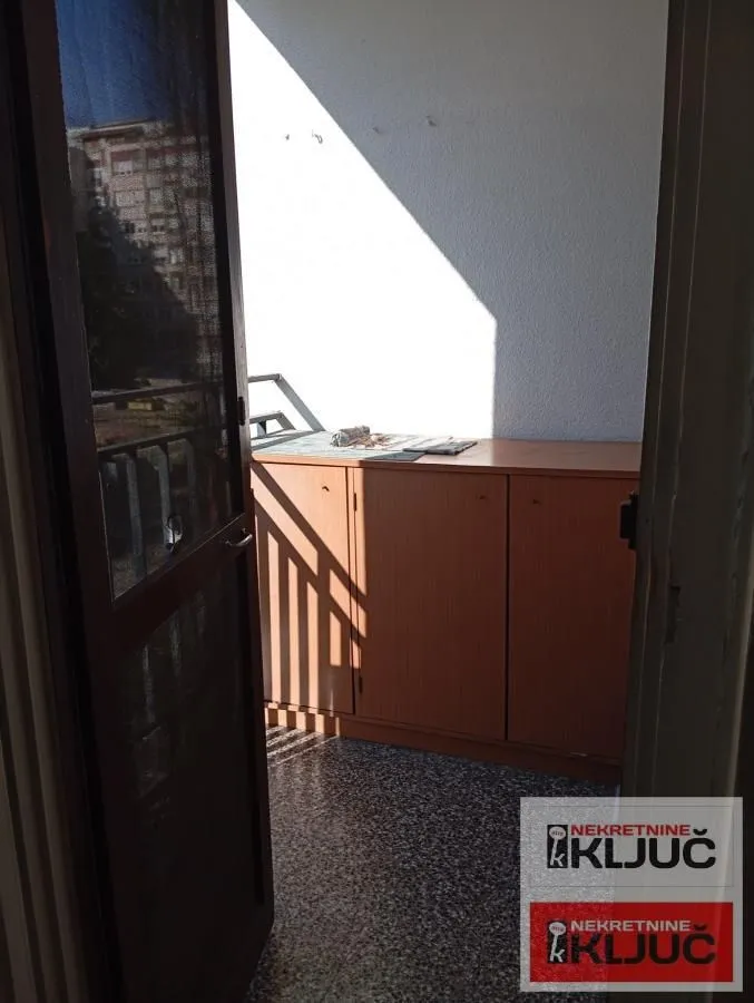 Prodaja, dvosoban stan, 70m², Bulevar Oslobodjenja, Novi Sad Sve Podlokacije