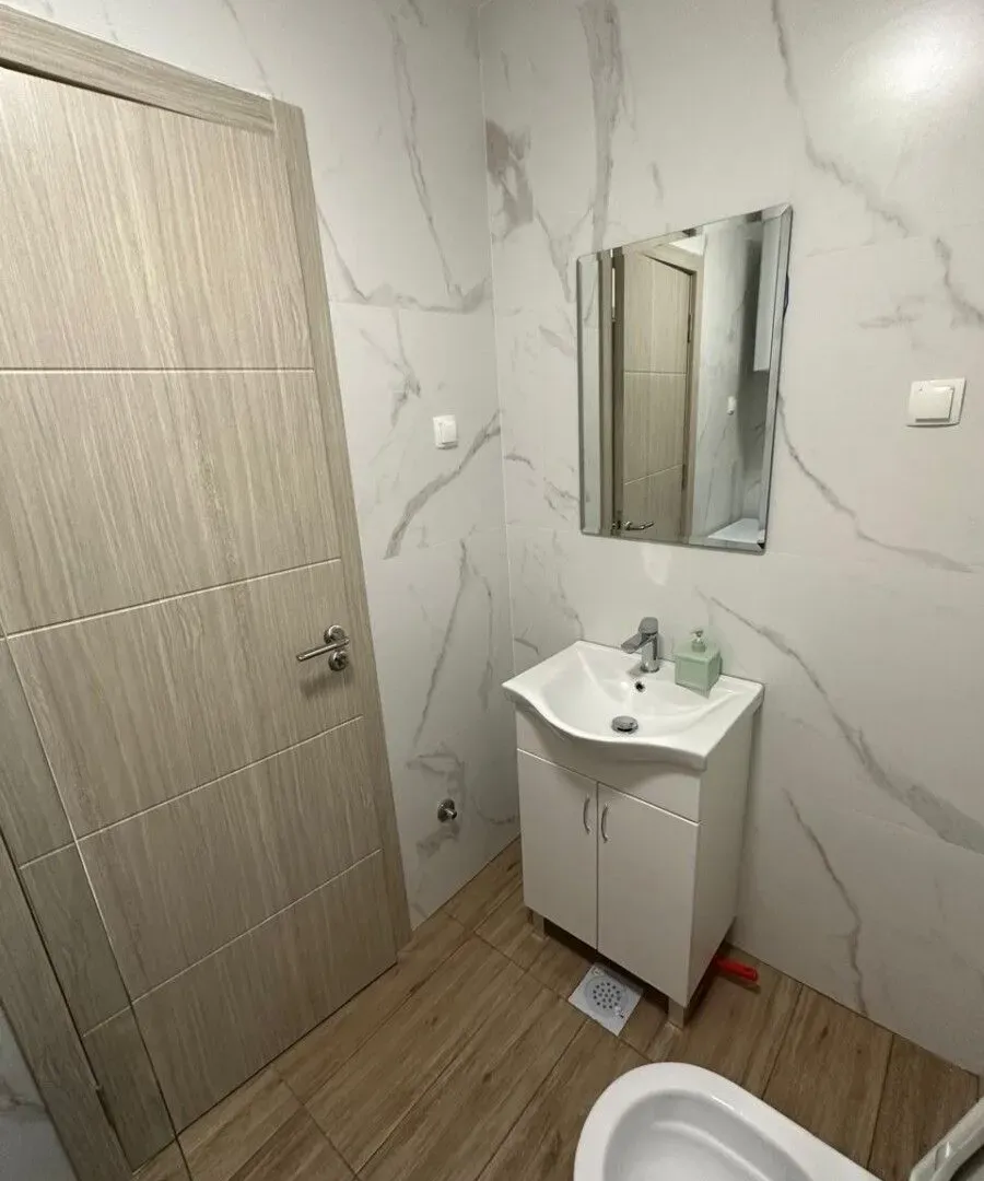 Rent, one bedroom apartment, 44m², Pobrežje, Podgorica