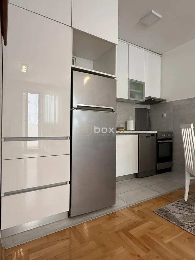 Prodaja, jednosoban stan, 41m², Crveni Pevac, Niš