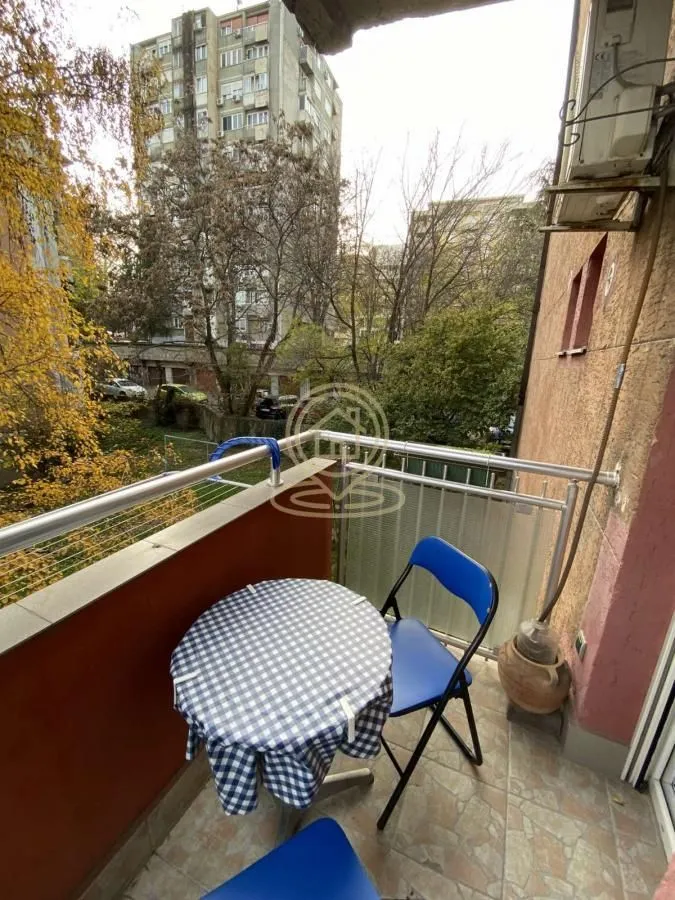 Rent, two bedroom apartment, 42m², Voždovac Sve Podlokacije, Beograd