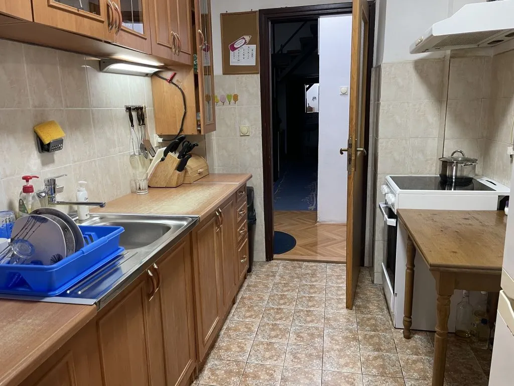 Prodaja, stan, 155m², Autokomanda, Voždovac Sve Podlokacije