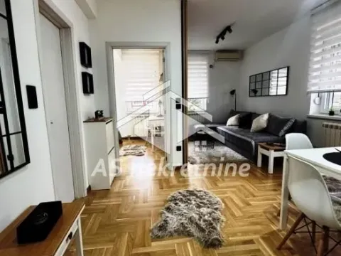 Izdavanje, stan, 40m², Šumice, Beograd - image 6