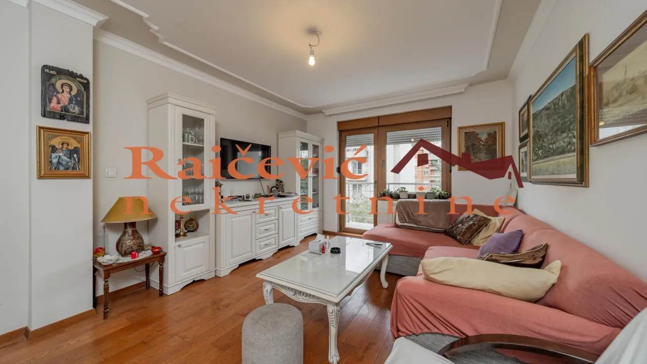 Prodaja, trosoban stan, 66m², Crveni Krst, Beograd