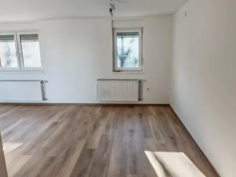 Sale, three bedroom apartment, 67m², Petrovaradin, Novi Sad - image 2