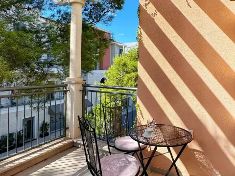 Sale, one bedroom apartment, 56m², Luštica, Tivat - image 19