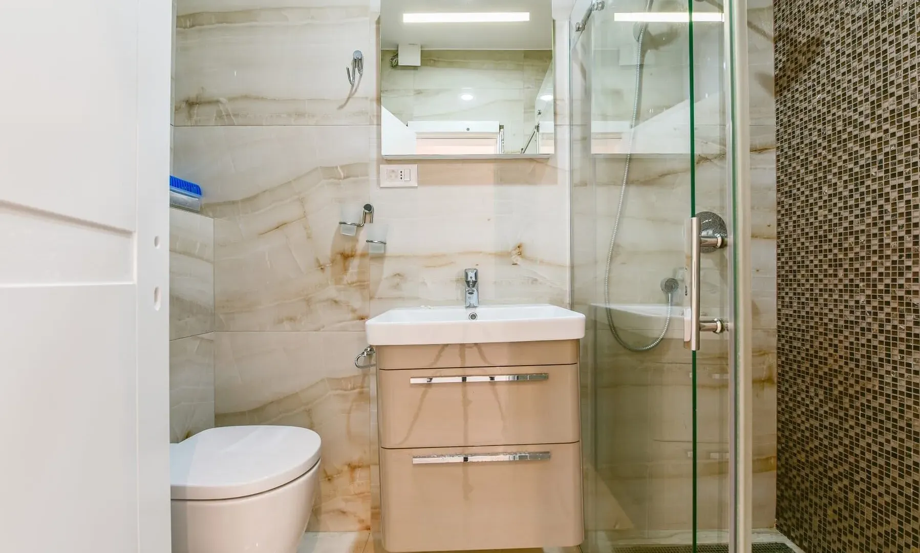 Sale, three bedroom apartment, 121m², Bečići, Budva