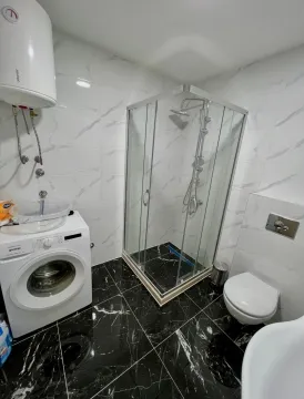 Rent, one bedroom apartment, 38m², Bečići, Budva - image 11