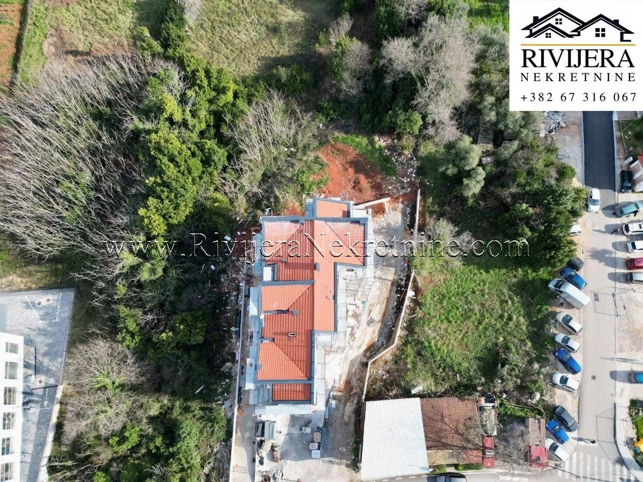 Prodaja, trosoban stan, 89m², Radovići, Tivat