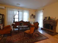 Izdavanje, kuća, 500m², Donja Gorica, Podgorica - image 11