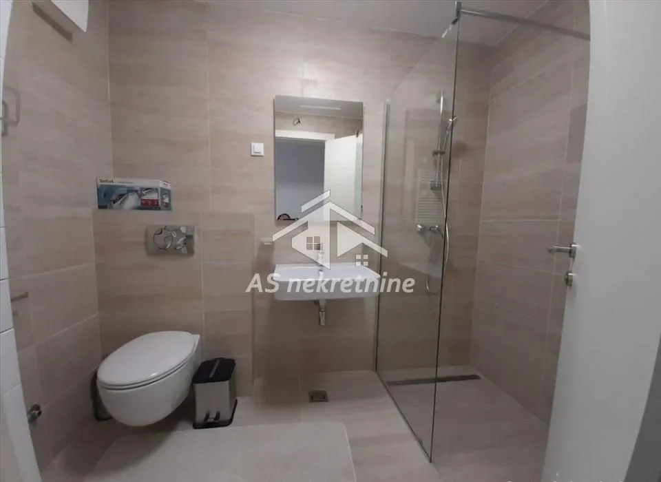 Rent, four bedroom apartment, 105m², Novi Beograd Blok 65, Novi Beograd Sve Podlokacije