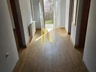 Sale, house, 200m², Beočin, Srbija - image 3