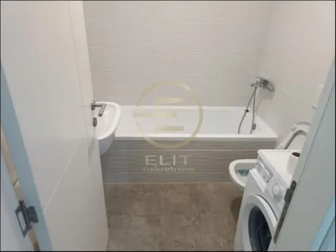 Izdavanje, stan, 42m², Socijalno, Novi Sad Sve Podlokacije - image 6