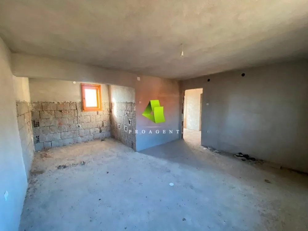 Prodaja, kuća, 160m², Crveni Krst, Niš