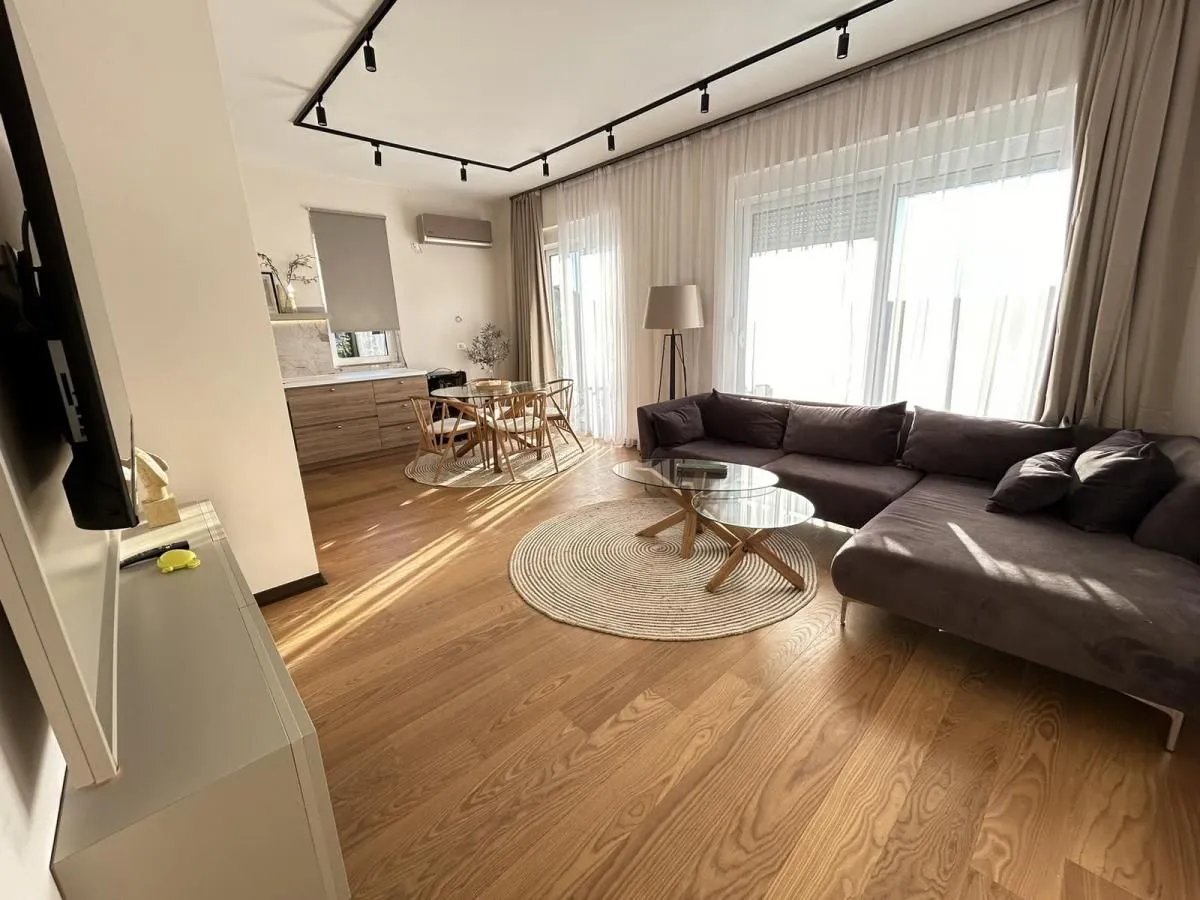 Sale, two bedroom apartment, 76m², Pržno, Budva