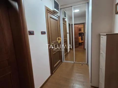 Izdavanje, jednosoban stan, 50m², Preko Morače, Podgorica - image 2