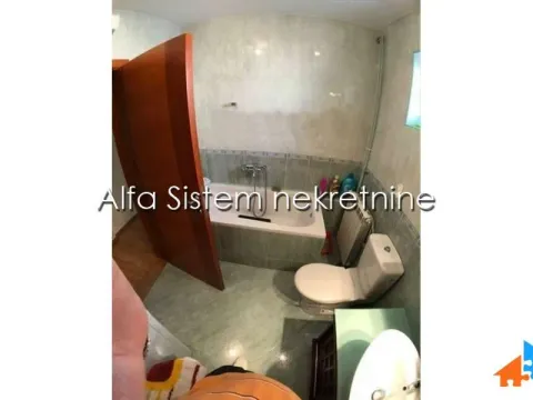 Izdavanje, kuća, 250m², Voždovac Sve Podlokacije, Beograd - image 15