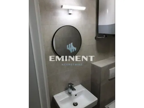 Izdavanje, trosoban stan, 63m², Novi Beograd Blok 67, Novi Beograd Sve Podlokacije - image 14