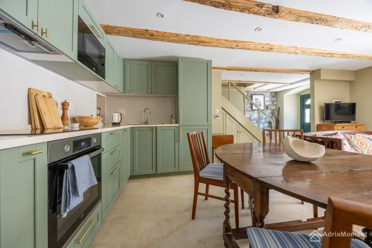 Prodaja, kuća, 92m², Kamenari, Herceg Novi