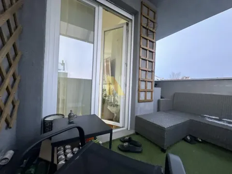 Prodaja, stan, 100m², Novo naselje, Novi Sad - image 12