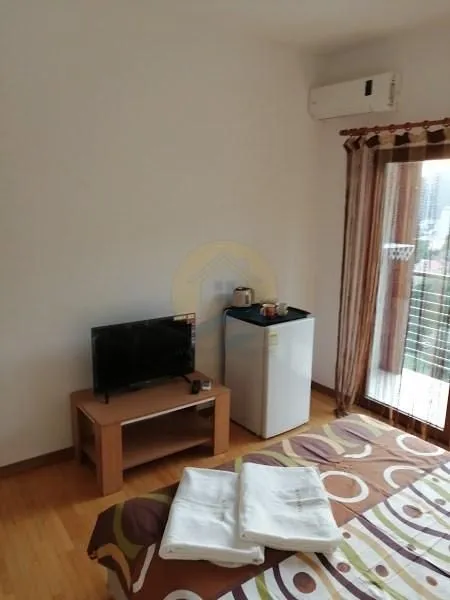 Sale, four bedroom apartment, 200m², Petrovac, Budva