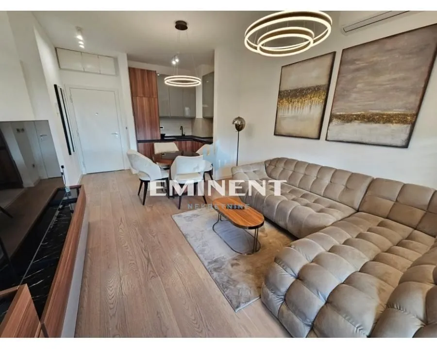 Izdavanje, trosoban stan, 70m², Novi Beograd Blok 67, Novi Beograd Sve Podlokacije