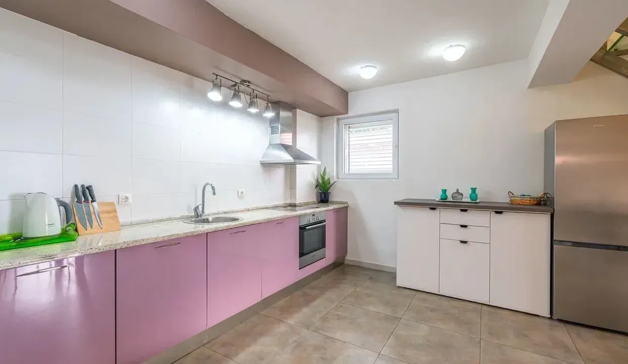 Sale, two bedroom apartment, 98m², Budva, Crna Gora