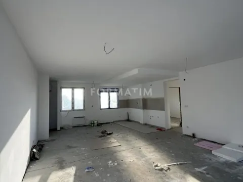 Prodaja, trosoban stan, 80m², Jajinci, Voždovac Sve Podlokacije - image 3