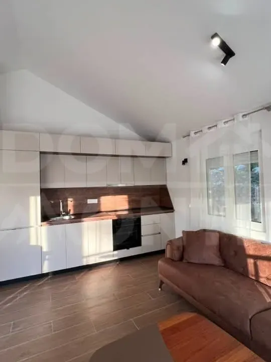 Rent, house, 100m², Tivat, Crna Gora