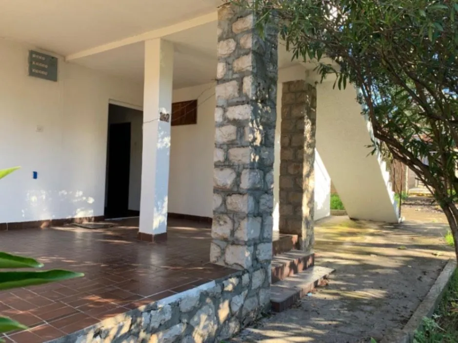 Prodaja, kuća, 180m², Dobre Vode, Bar