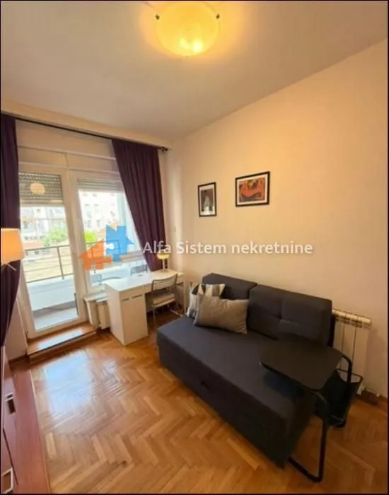 Izdavanje, stan, 41m², Neimar, Vračar Sve Podlokacije