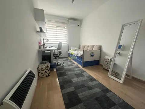Sale, three bedroom apartment, 72m², City Kvart, Podgorica - image 14