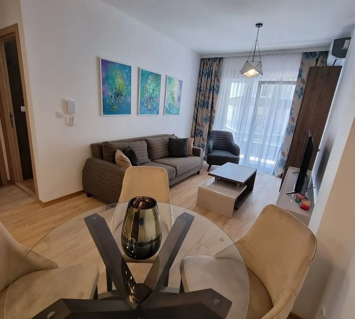 Rent, one bedroom apartment, 46m², Budva okolina, Budva