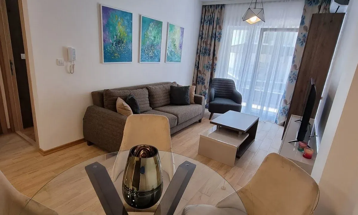 Rent, one bedroom apartment, 46m², Budva okolina, Budva
