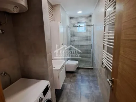 Izdavanje, trosoban stan, 82m², Skojevsko Naselje, Beograd - image 16