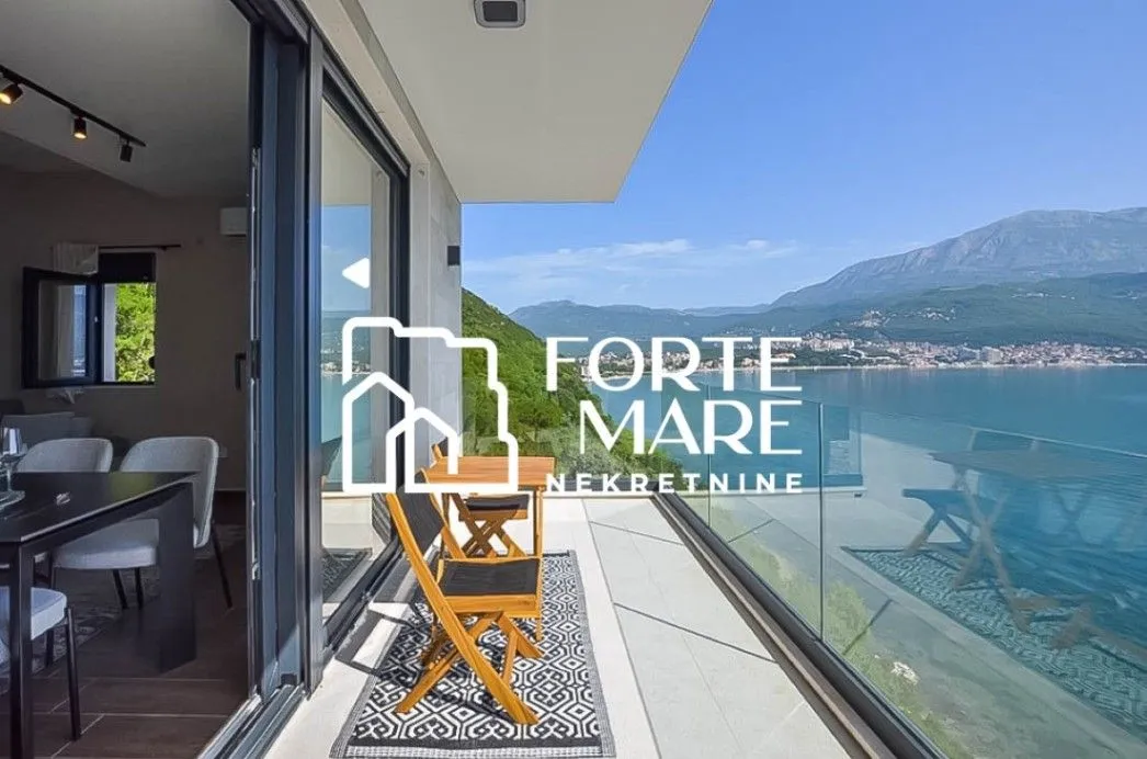 Prodaja, dvosoban stan, 61m², Njivice, Herceg Novi