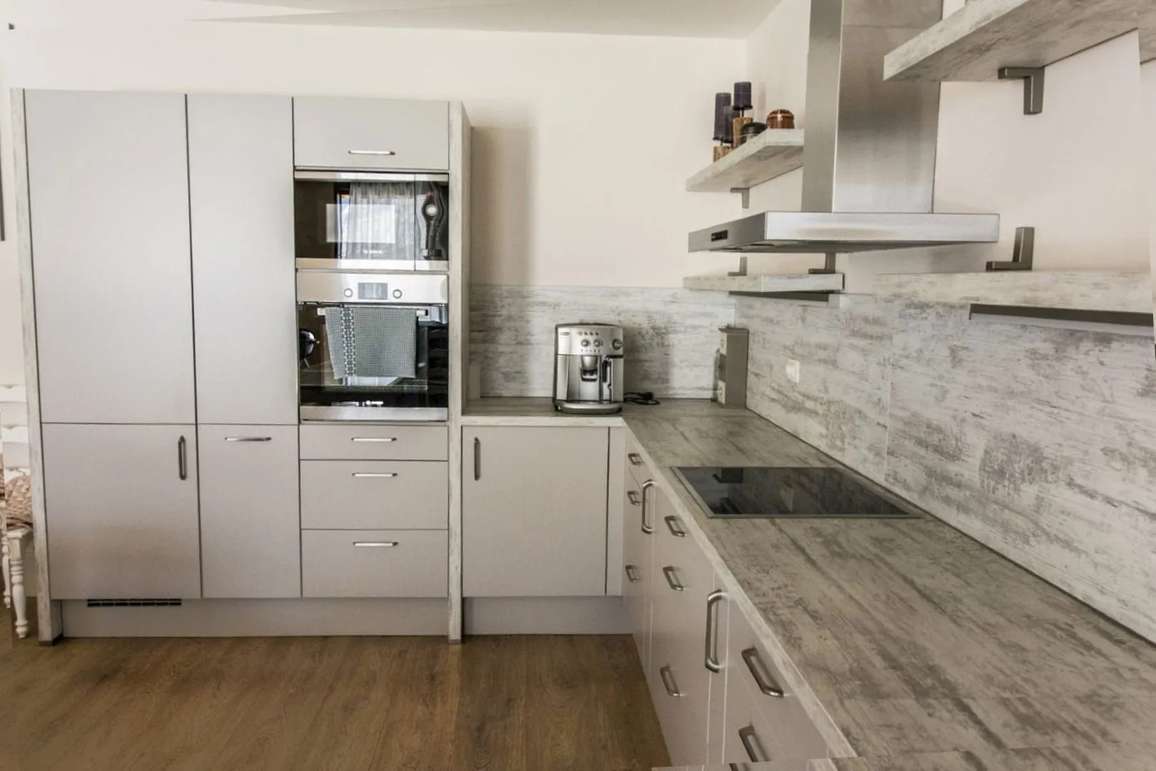 Sale, house, 325m², Stoliv, Kotor