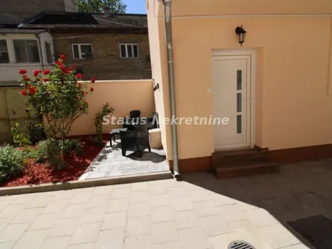 Prodaja, garsonjera, 22m², Centar, Novi Sad - image 13