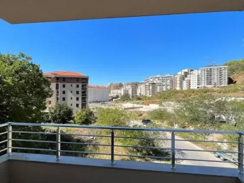 Sale, two bedroom apartment, 69m², Bečići, Budva - image 8