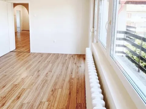 Sale, house, 453m², Sremčica, Beograd - image 14