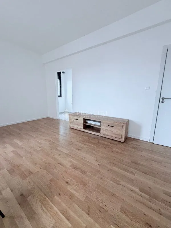 Rent, two bedroom apartment, 64m², Tološi, Podgorica
