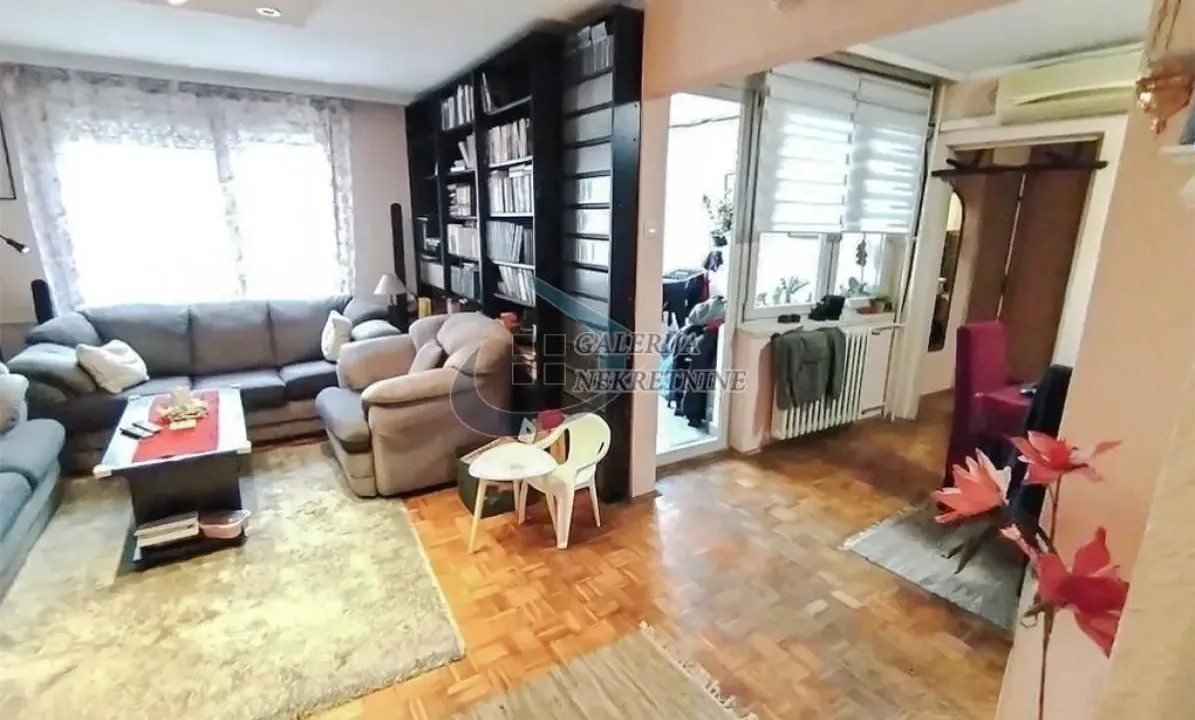 Prodaja, četvorosoban stan, 86m², Denkova Basta, Zvezdara Sve Podlokacije